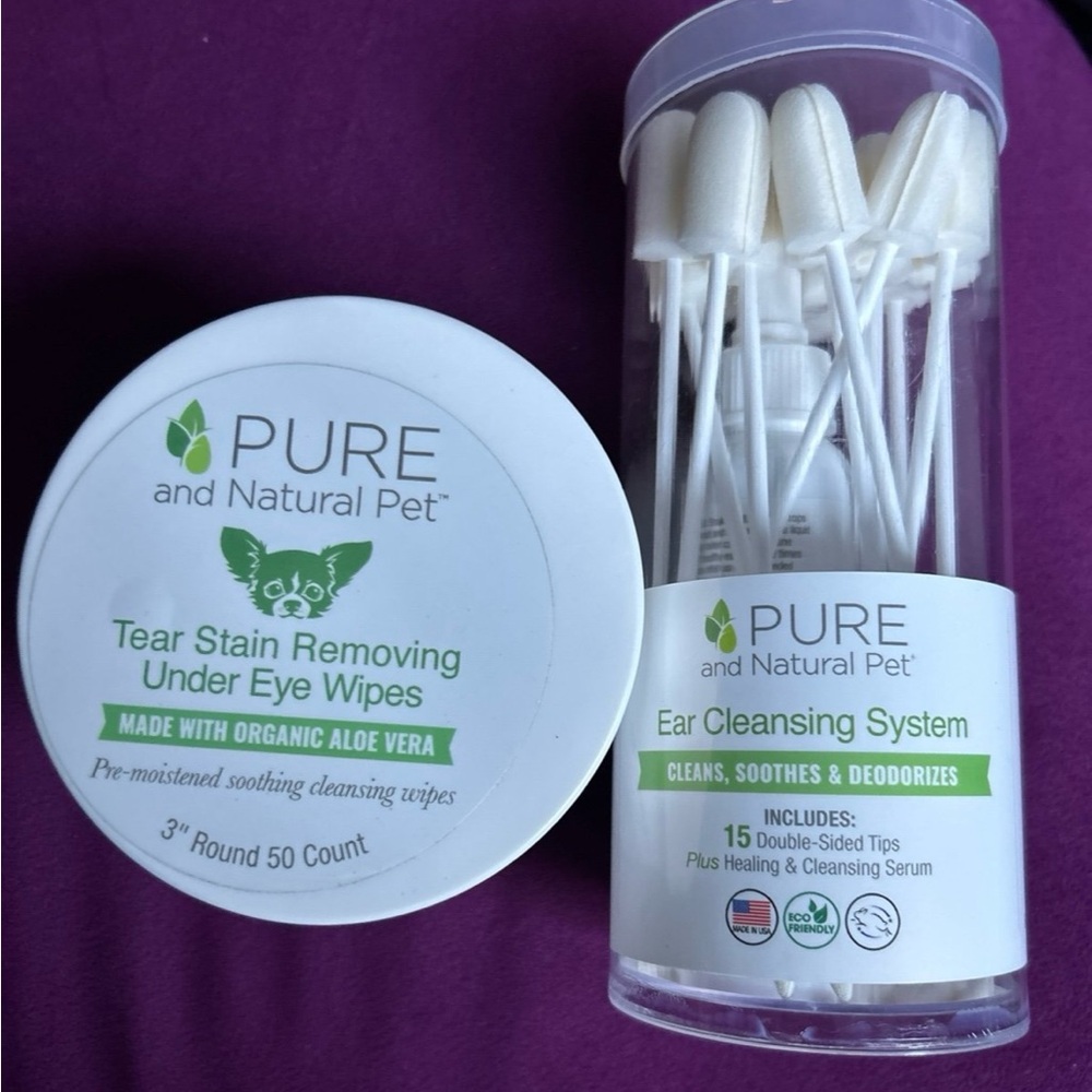 Tear Stain Removing Wipes and Ear Cleansing System - White